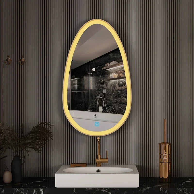 Irregular Wall Hanging Mirror  - огляд і ціна Decor Lighting The Parade